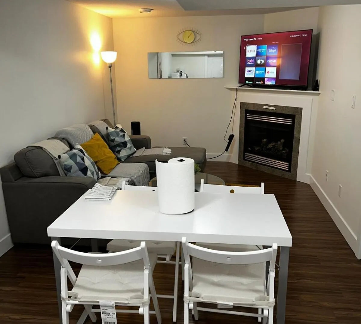 Entire 1 Bedroom Basement Suite With Kitchenette And Laundry Έντμοντον